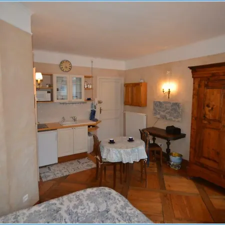 Apartment Studio Rue Des Tetes *