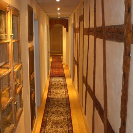 Apartment Studio Rue Des Tetes